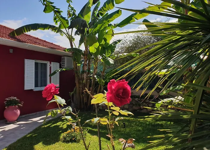 Aloe House Lakíthra