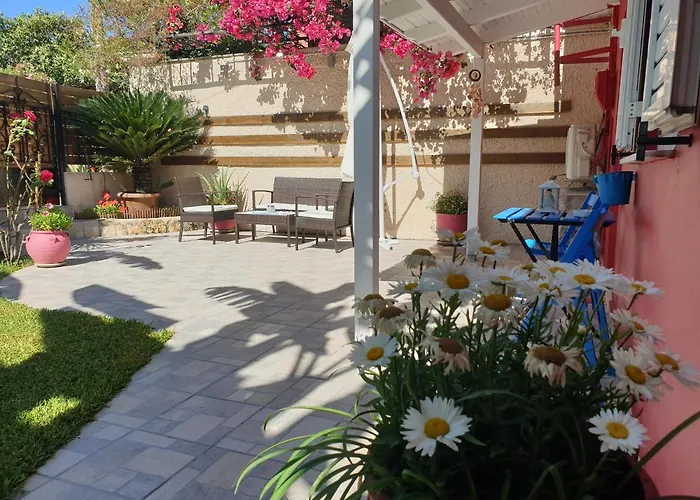Nyaraló Aloe House Lakíthra
